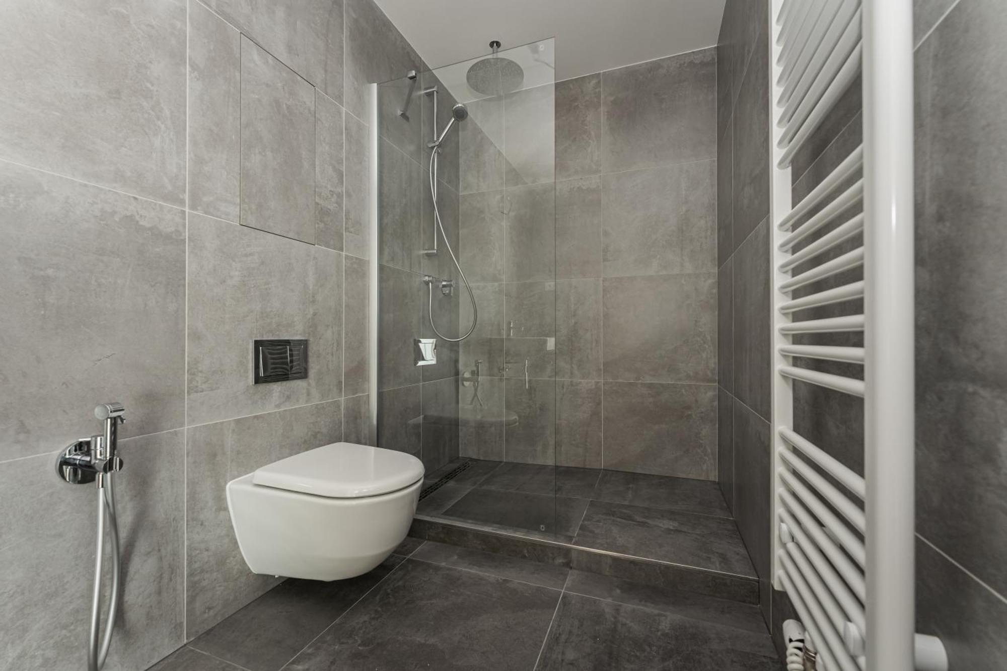 Apartment 4 Room, 2 Bath, Parking プラハ エクステリア 写真