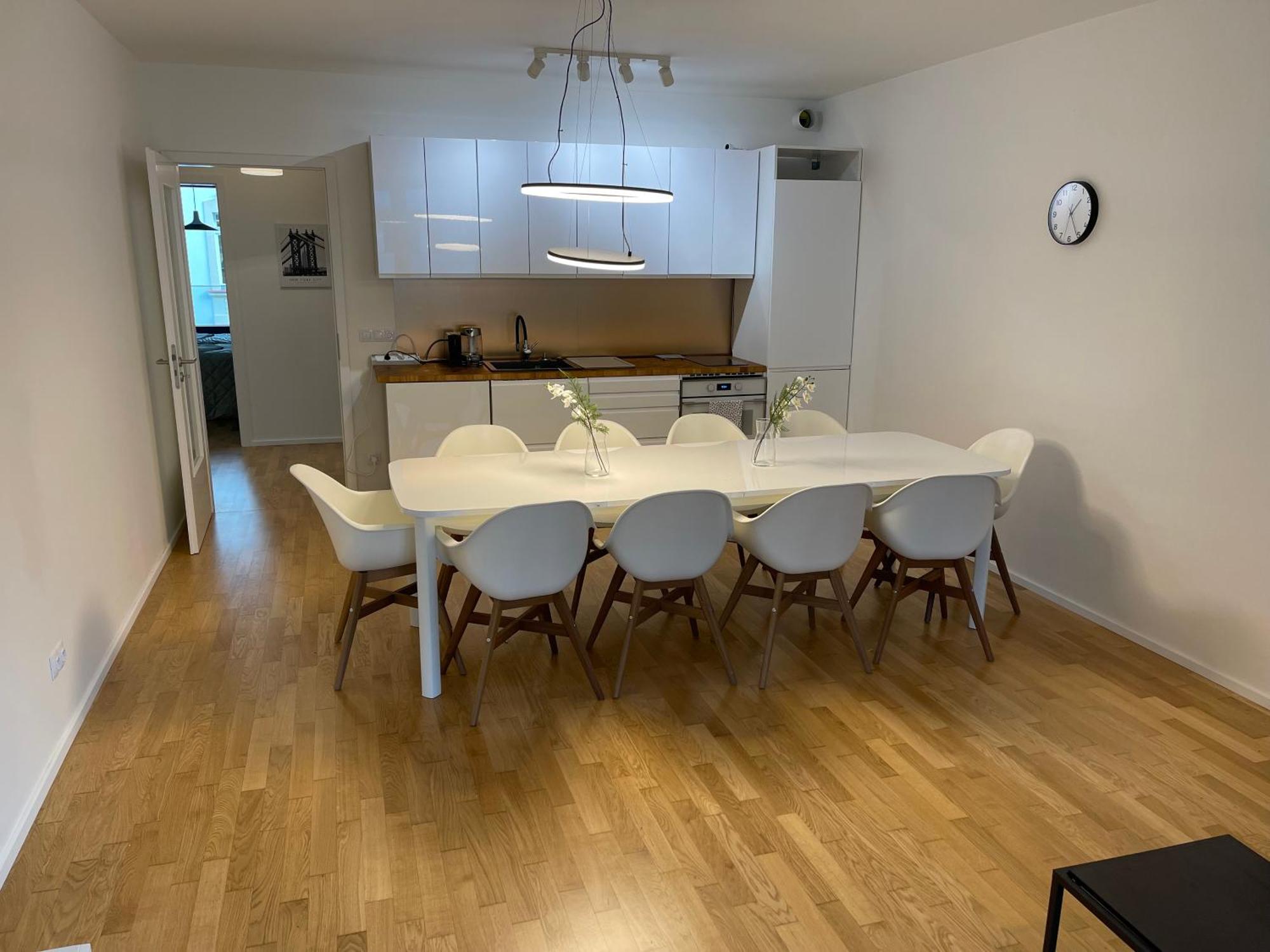 Apartment 4 Room, 2 Bath, Parking プラハ エクステリア 写真