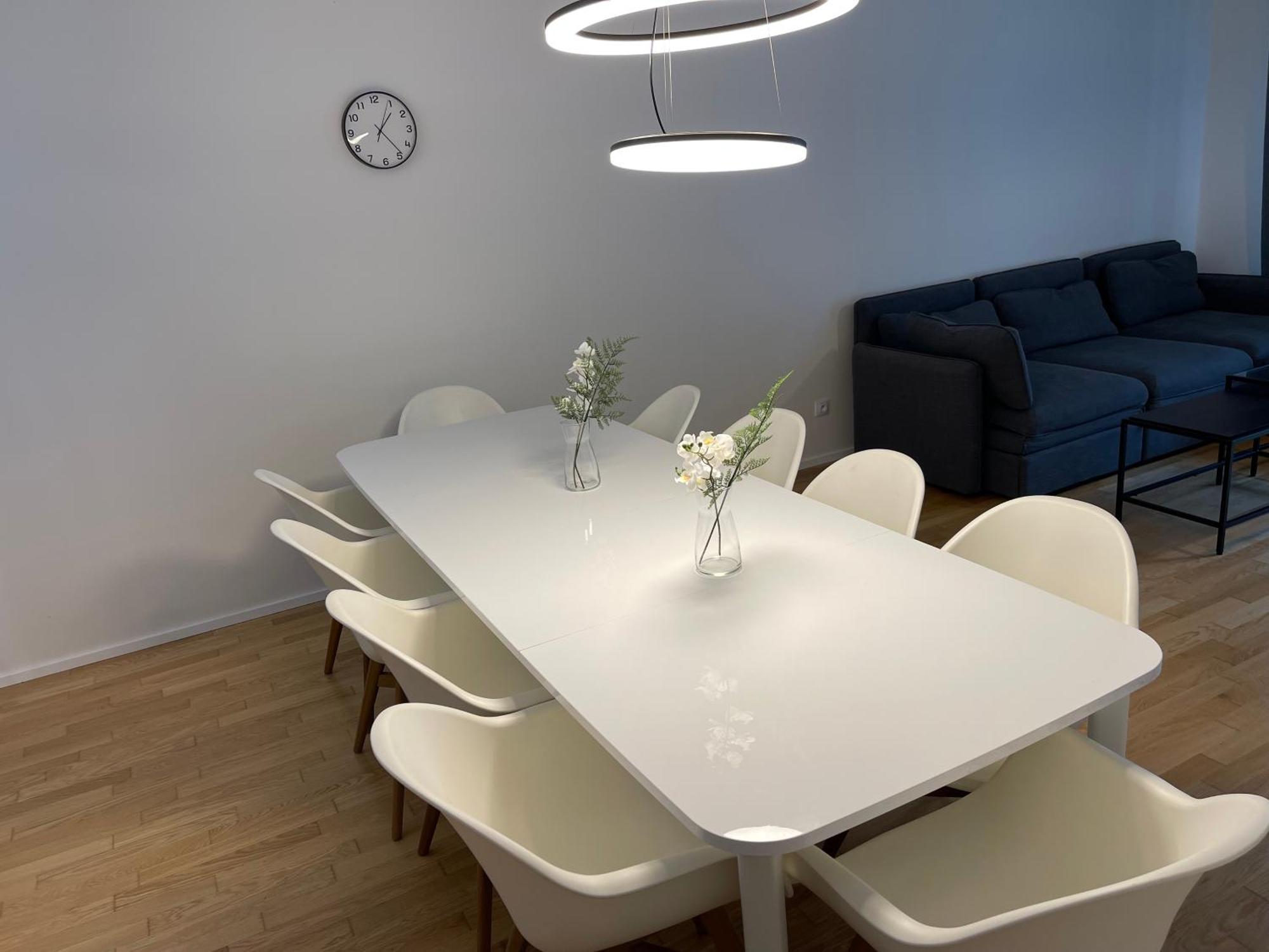 Apartment 4 Room, 2 Bath, Parking プラハ エクステリア 写真